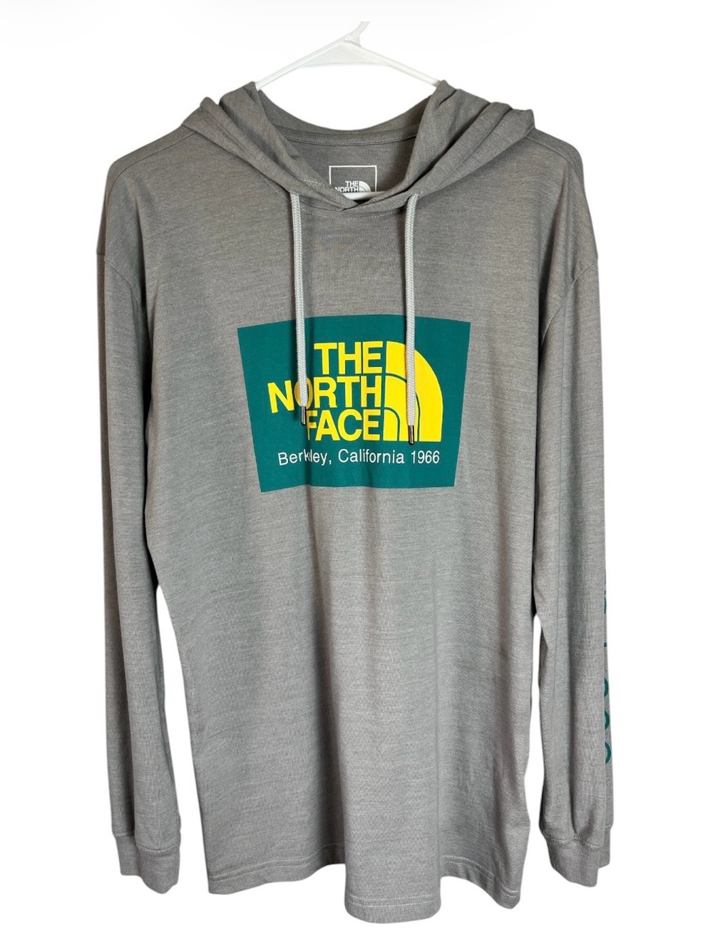 The North Face Gray Heather Heritage Logo Lightweight Hoodie Shirt Men's S